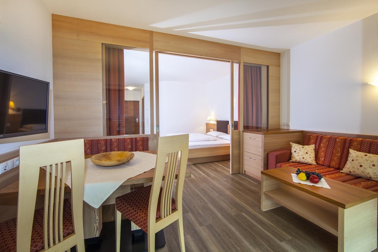 Das Mitterplarser Hotel Lagundo Dış mekan fotoğraf