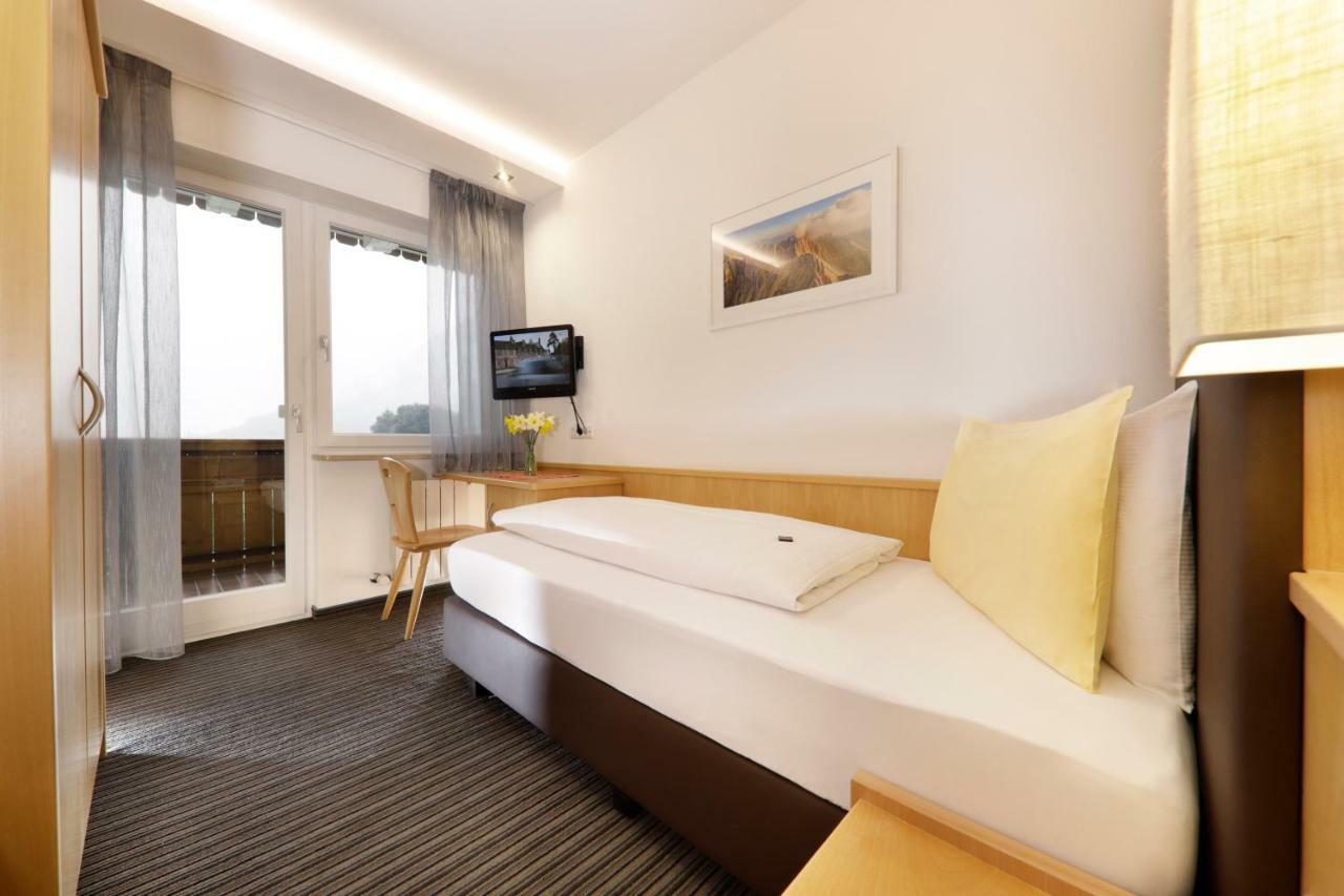 Das Mitterplarser Hotel Lagundo Dış mekan fotoğraf